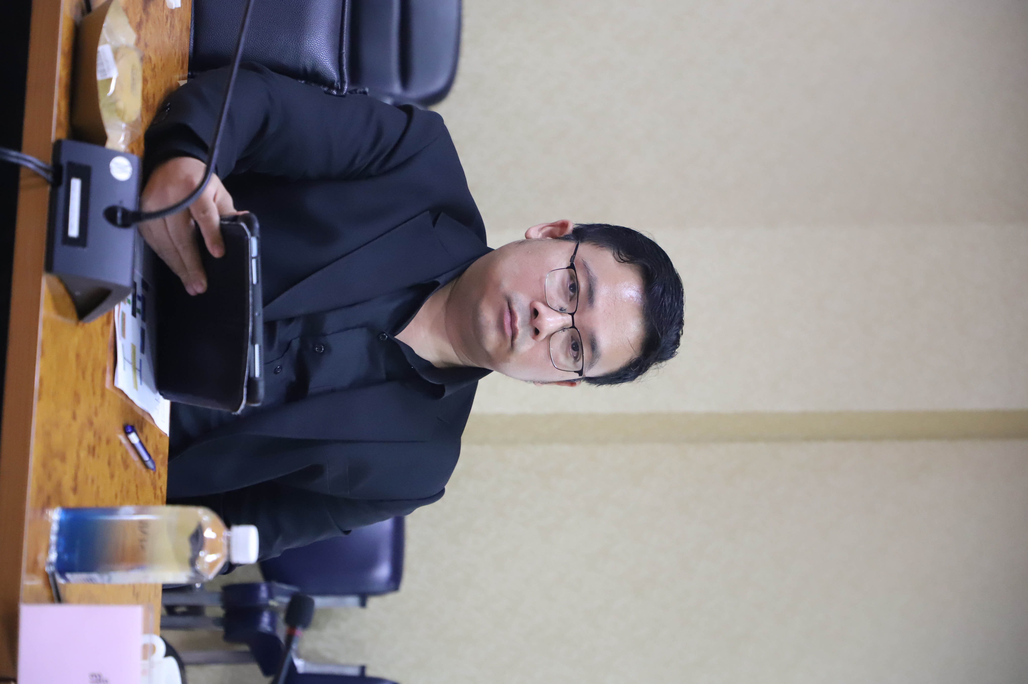 title - ส.ป.ก. ประชุมคณะอนุกรรมการพิจารณาการให้ความยินยอมหรืออนุญาตการใช้ประโยชน์ที่ดินในเขตปฏิรูปที่ดิน ครั้งที่ 4/2568